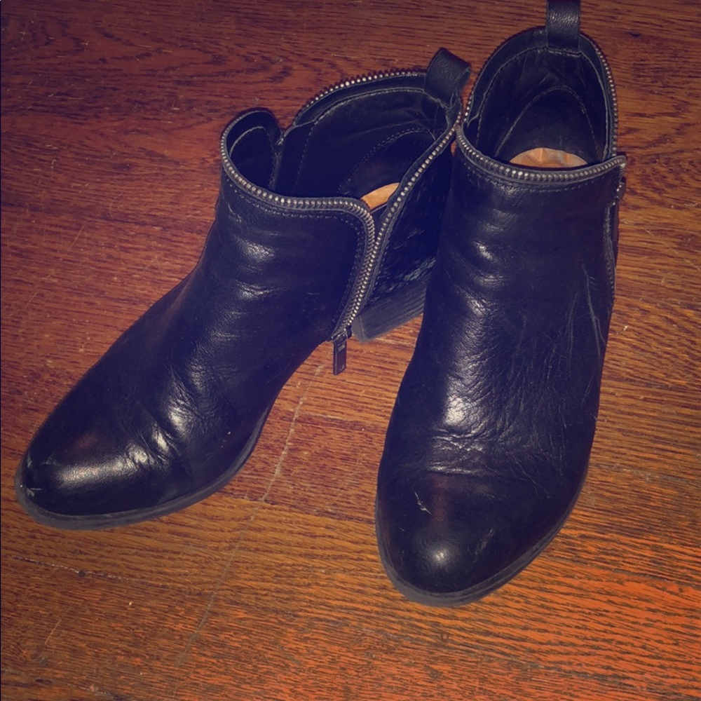 Lucky Brand booties